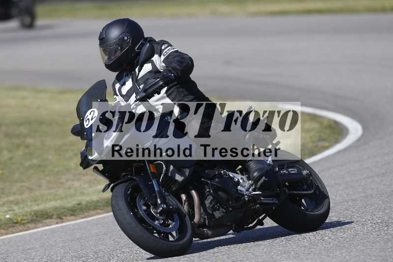 /01 02.04.2026 MAZ ADR/Gruppe gelb Gruppe gruen/52